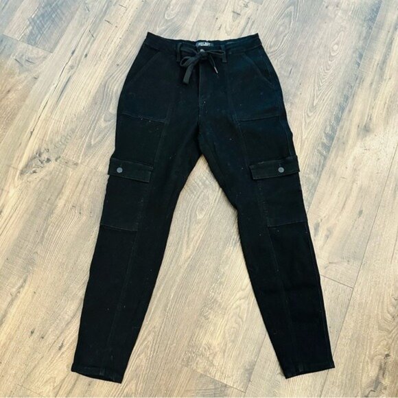 Judy Blue Harper High Rise Cargo Cuffed Jogger Jeans Black Denim Size 30 - Picture 2 of 10